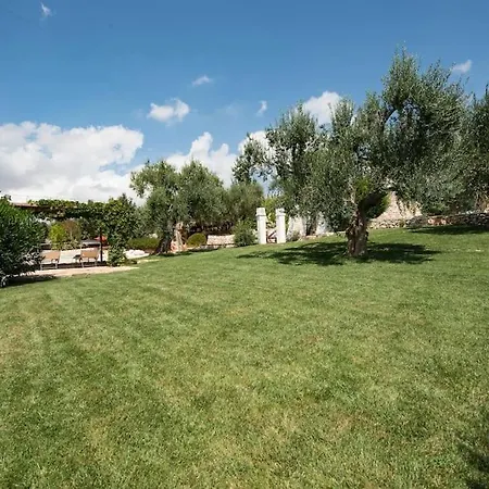 Ai Trulli -Ostuni Puglia Villa *